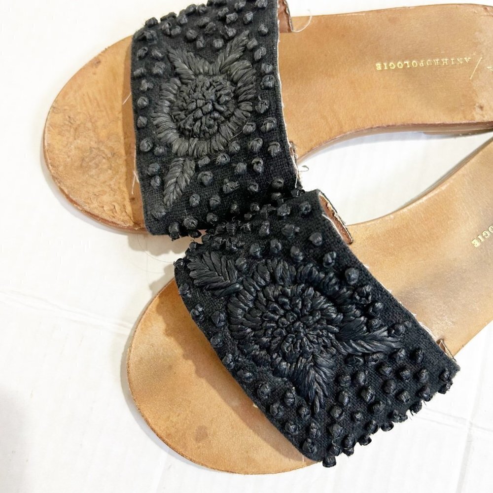 🌷Sale Anthropologie Stephanie Handmade Embroidered Slides Sandals Size 7 Black - Picture 2 of 12